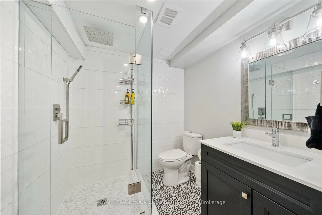 20, Sandusky, Aurora Highlands, Aurora