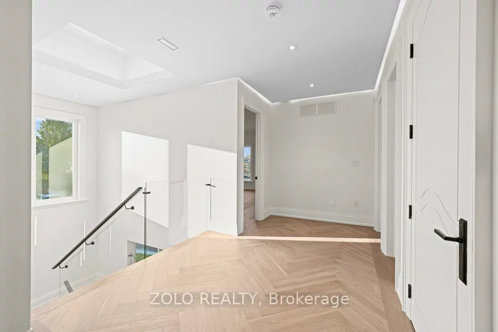 52, Child, Aurora Highlands, Aurora