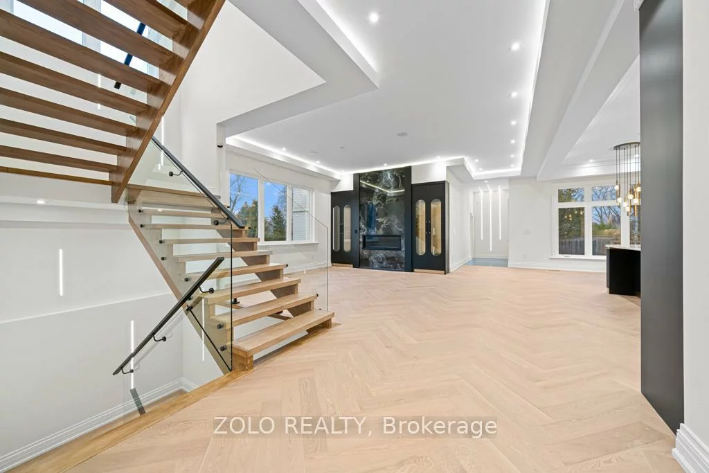 52, Child, Aurora Highlands, Aurora