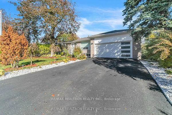 4, Boulding, Aurora Heights, Aurora