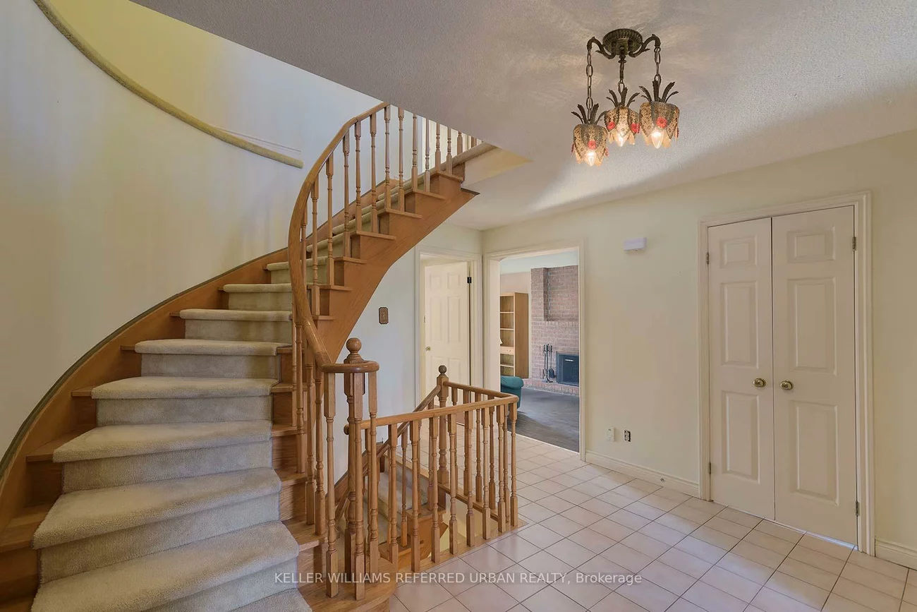 62, Devlin, Aurora Highlands, Aurora