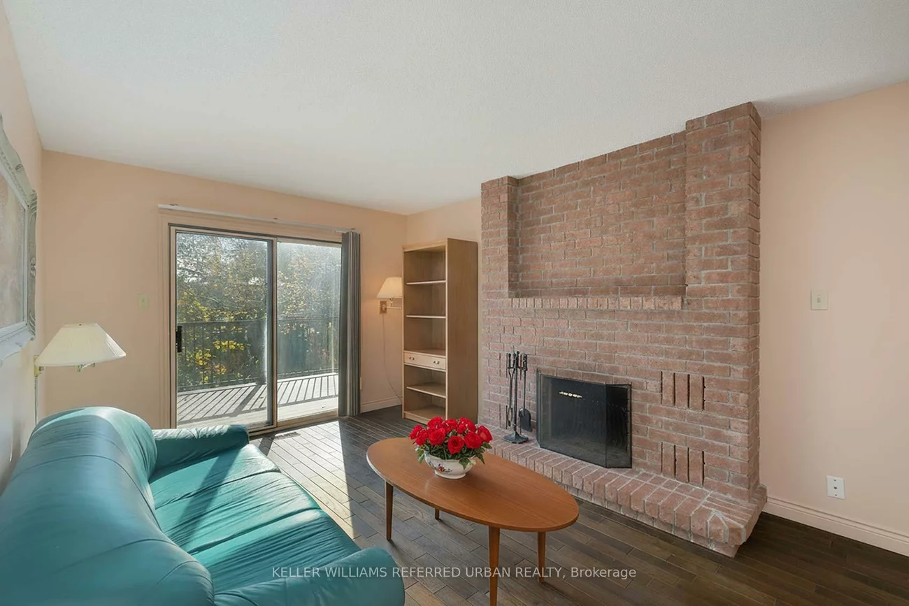 62, Devlin, Aurora Highlands, Aurora