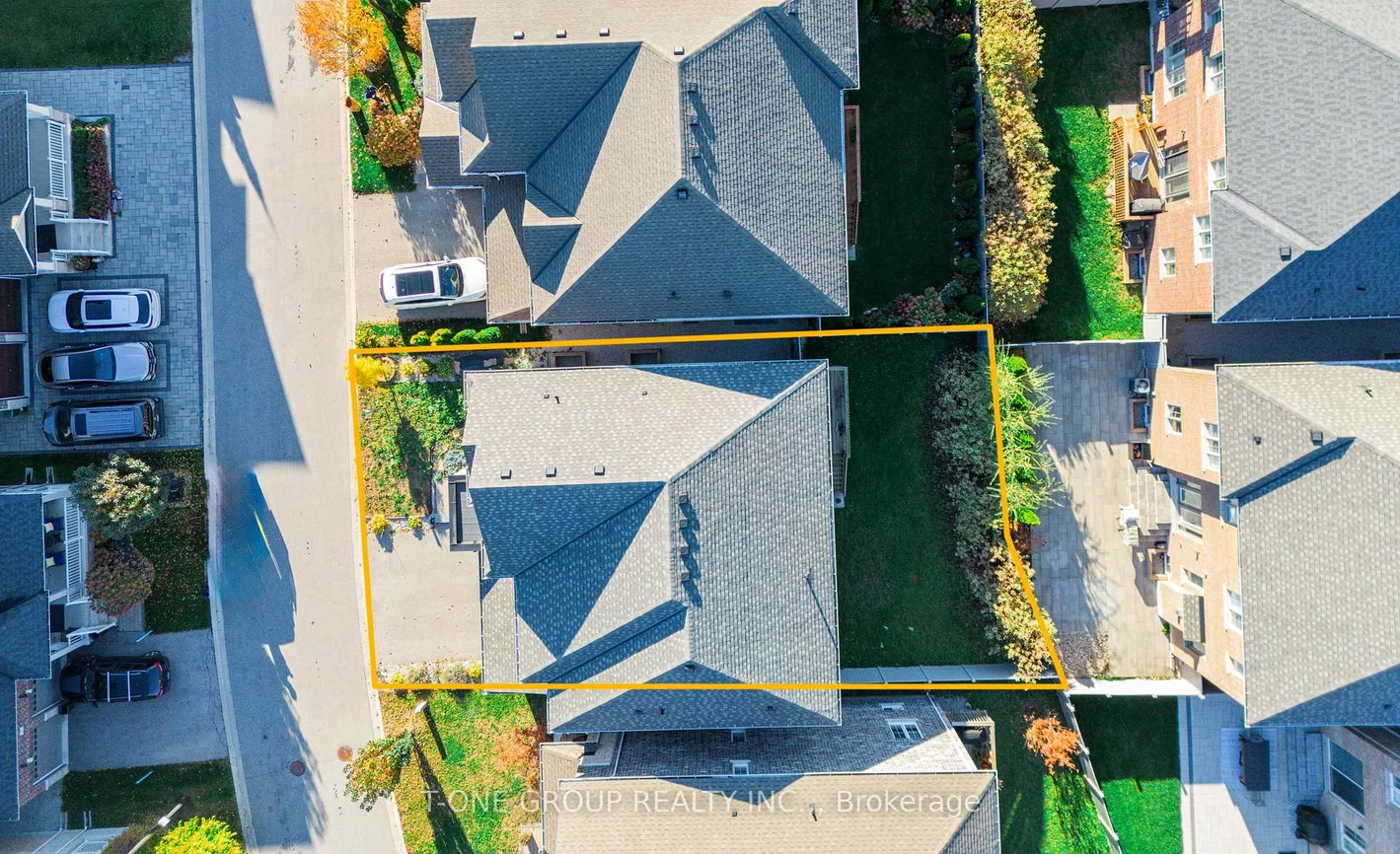 63, Ken Sinclair, Aurora Estates, Aurora