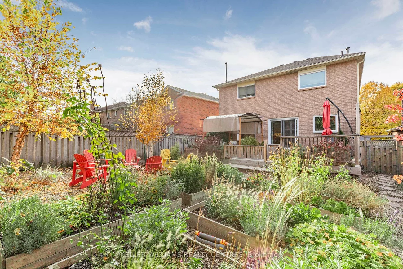 84, Loraview, Aurora Highlands, Aurora