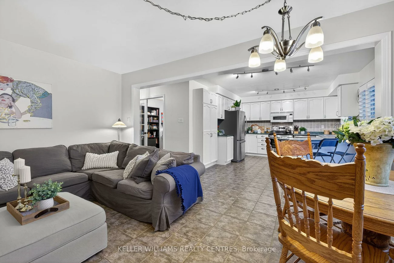 84, Loraview, Aurora Highlands, Aurora