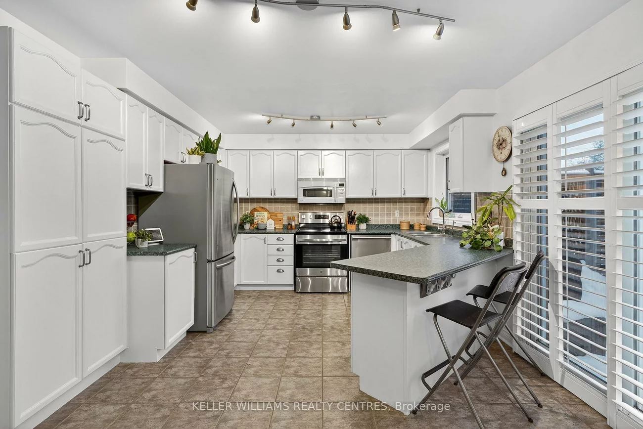 84, Loraview, Aurora Highlands, Aurora