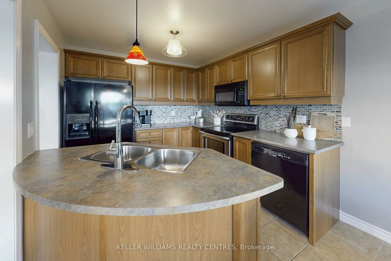 93, Barr, Bayview Northeast, Aurora