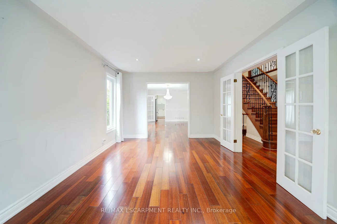 102, Crawford Rose, Aurora Heights, Aurora