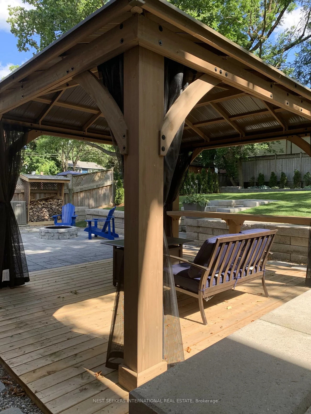 31, Mark, Aurora Village, Aurora