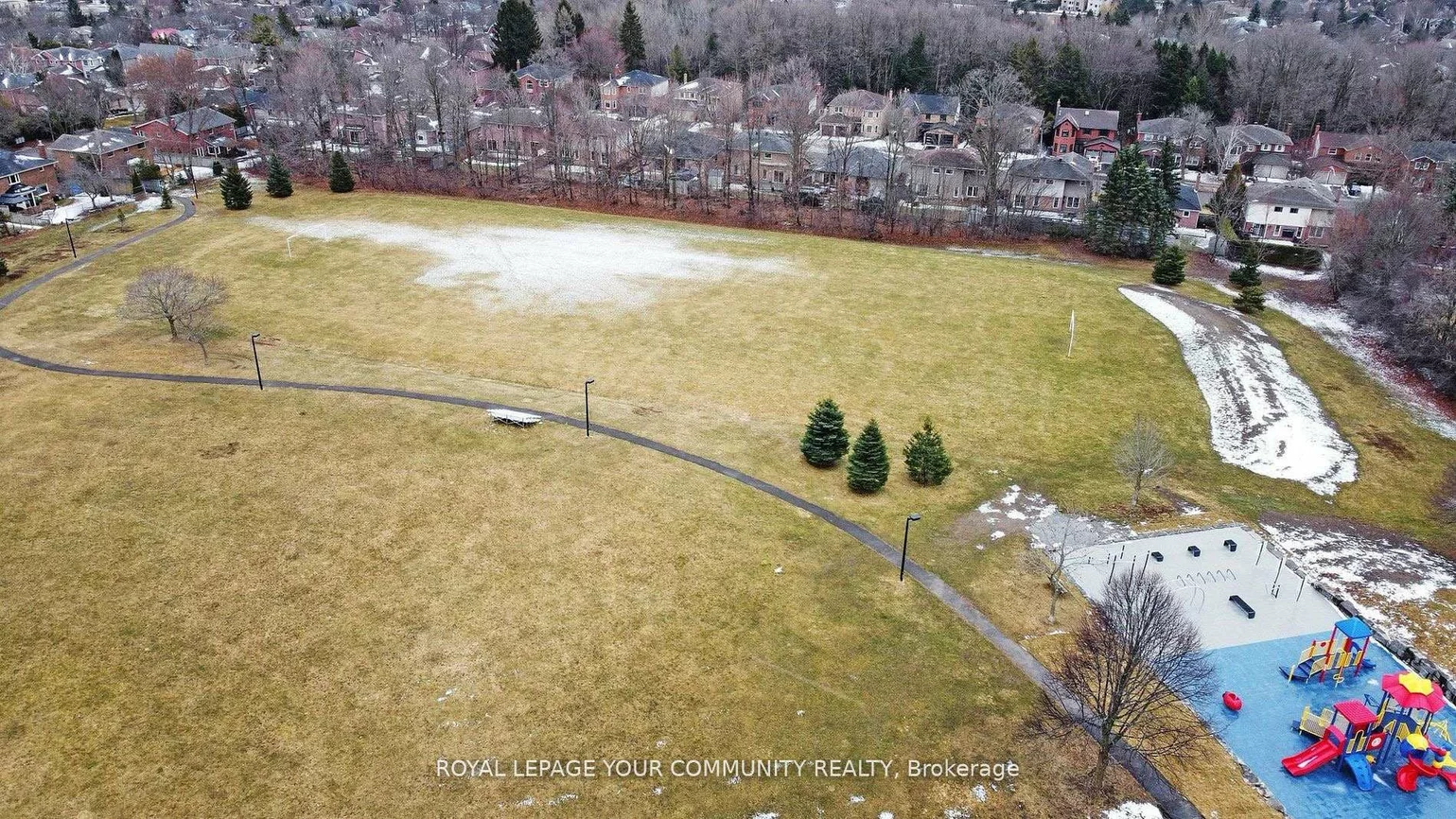 188, Kemano, Aurora Heights, Aurora