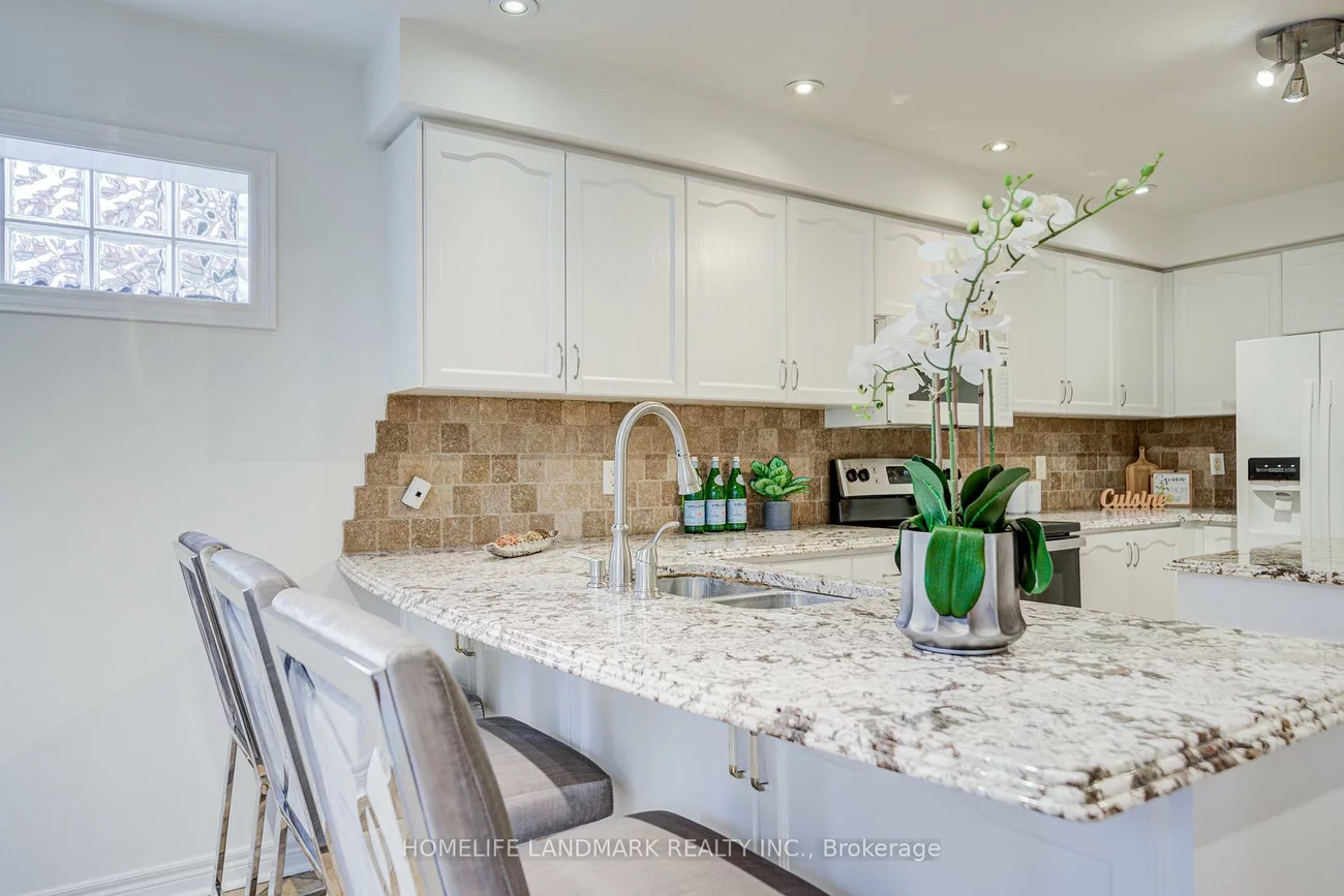 223, Deerglen, Aurora Grove, Aurora