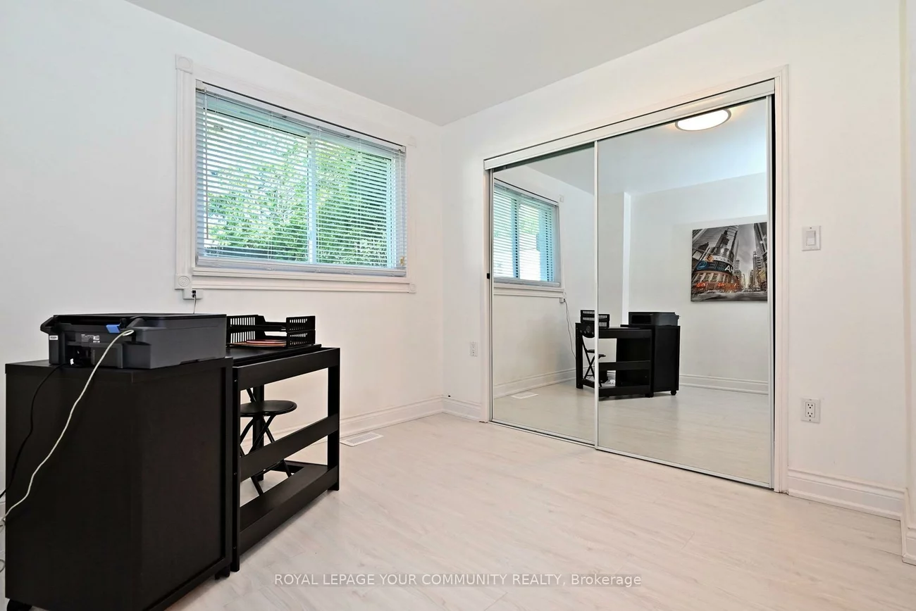 26, Kemano, Aurora Heights, Aurora