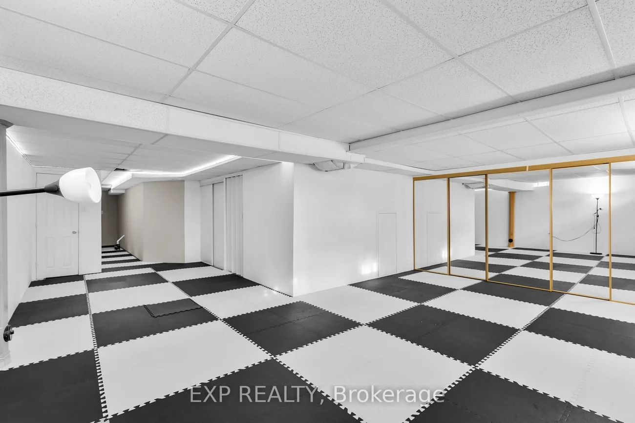 7, Wallwark, Bayview Northeast, Aurora