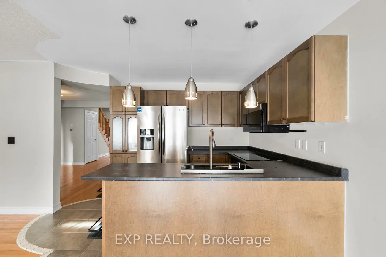 7, Wallwark, Bayview Northeast, Aurora