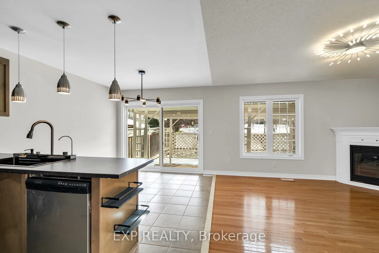 7, Wallwark, Bayview Northeast, Aurora