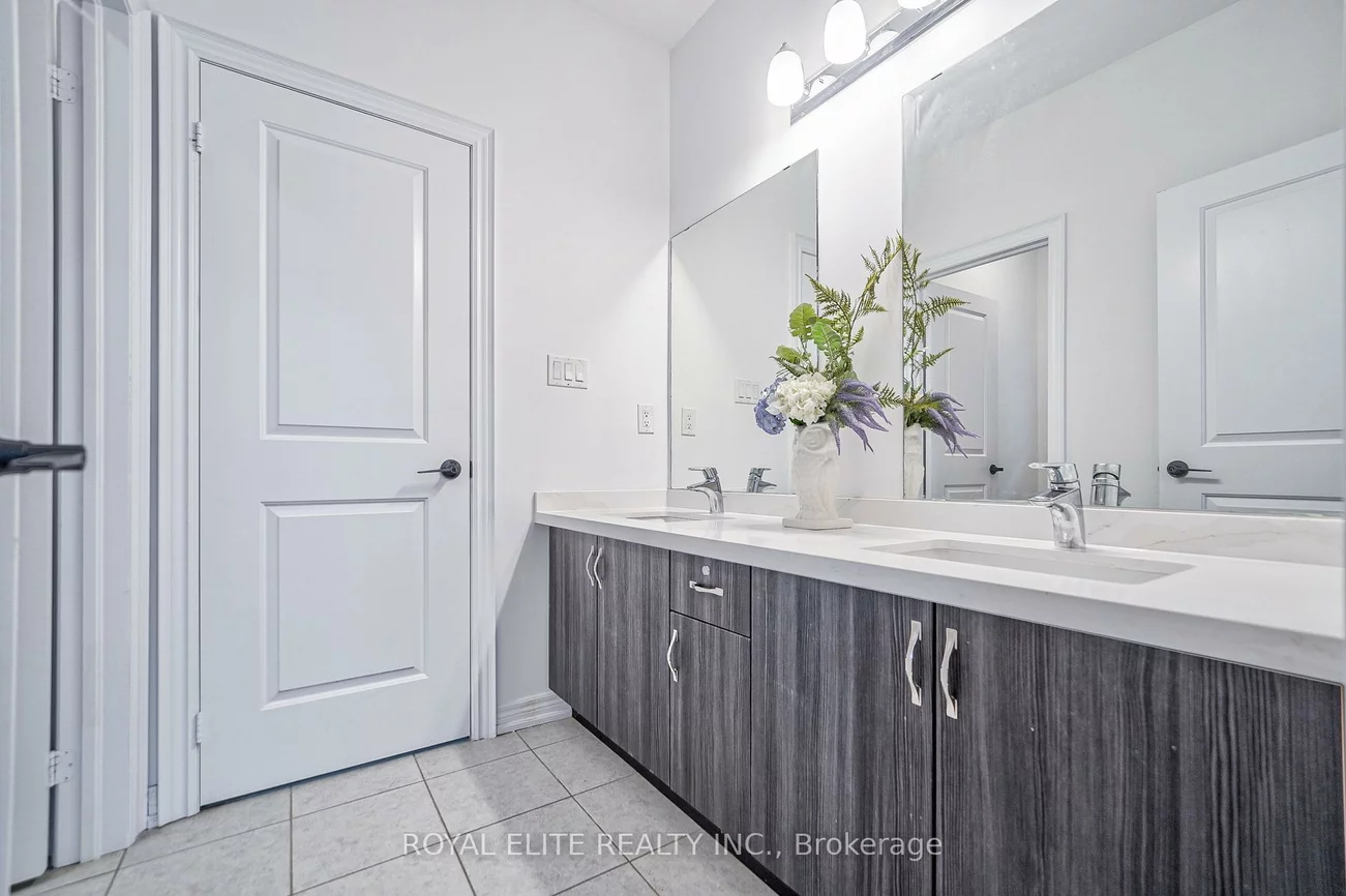 40, Conklin, Rural Aurora, Aurora