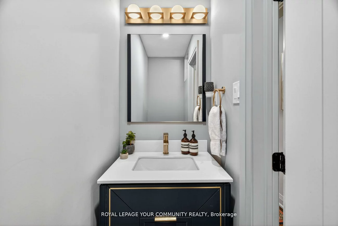 105, Orchard Heights, Aurora Heights, Aurora