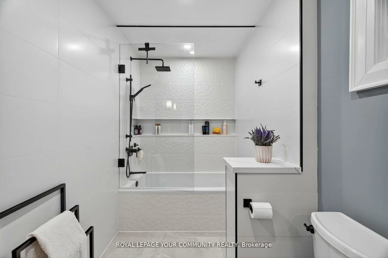 105, Orchard Heights, Aurora Heights, Aurora