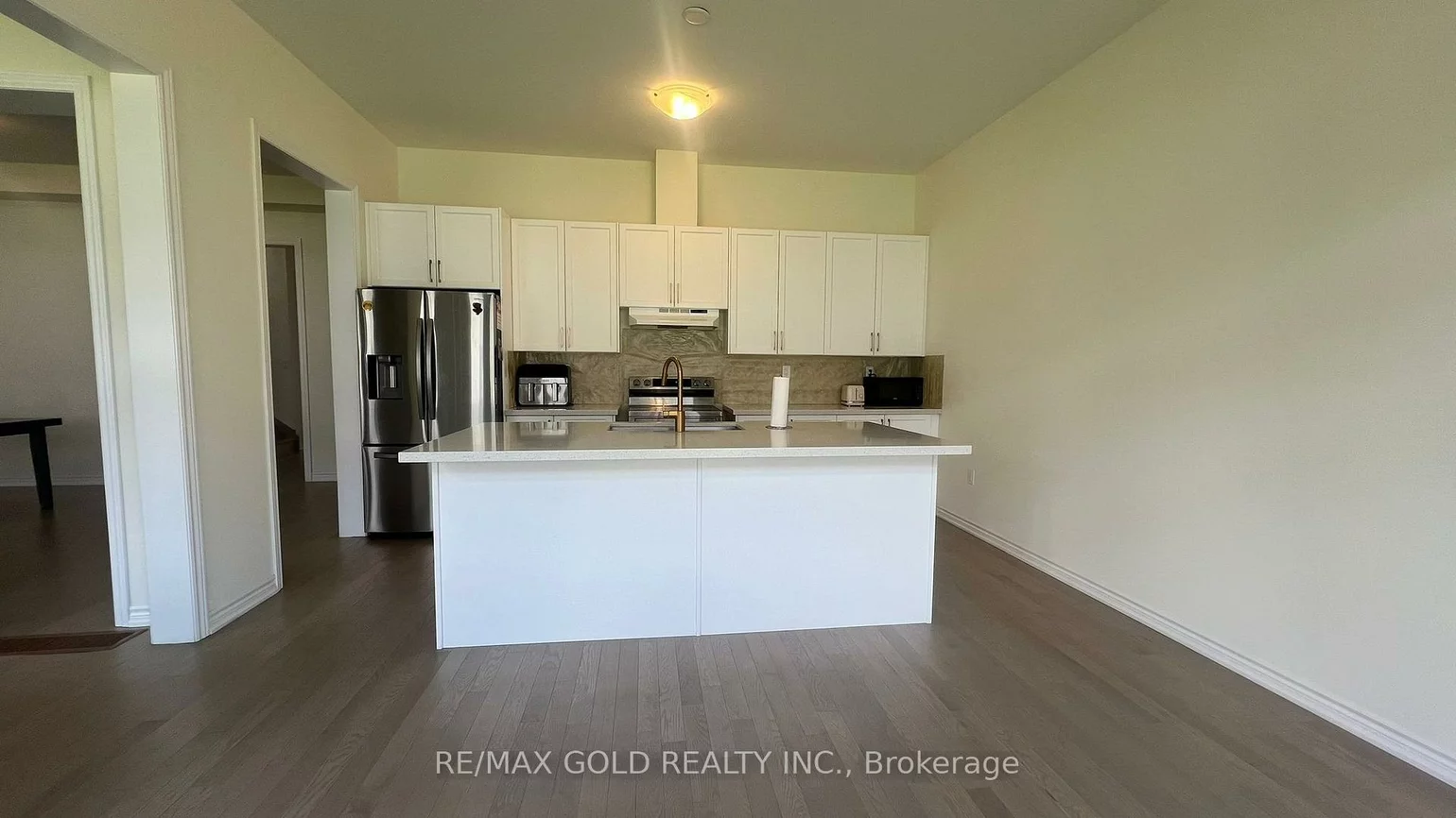 112, Weslock, Bayview Northeast, Aurora