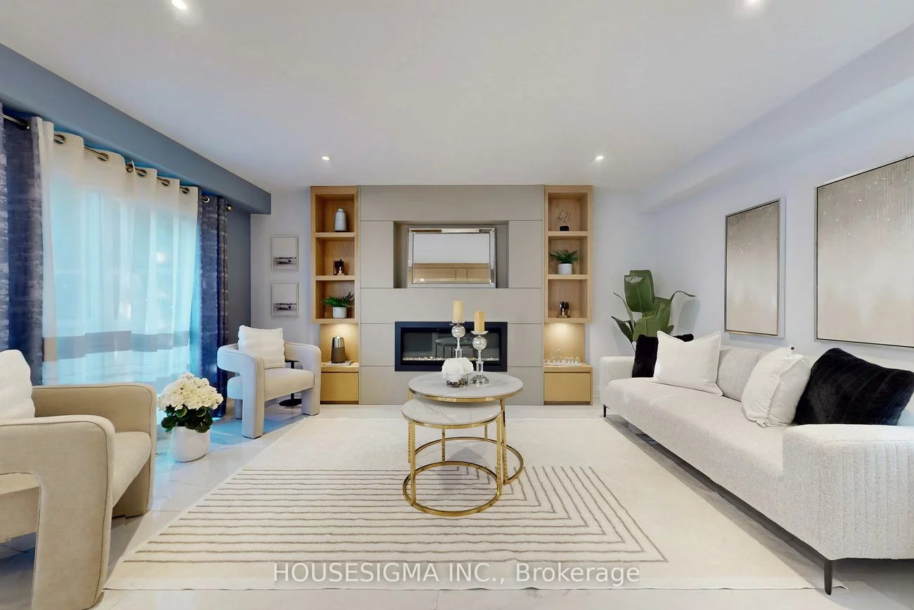 41, Underhill, Aurora Highlands, Aurora