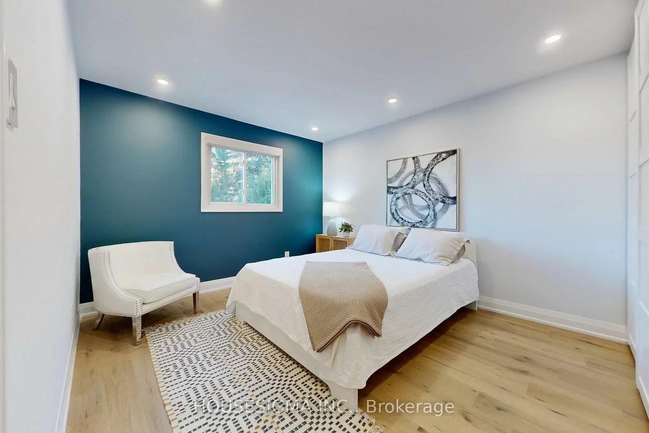 41, Underhill, Aurora Highlands, Aurora