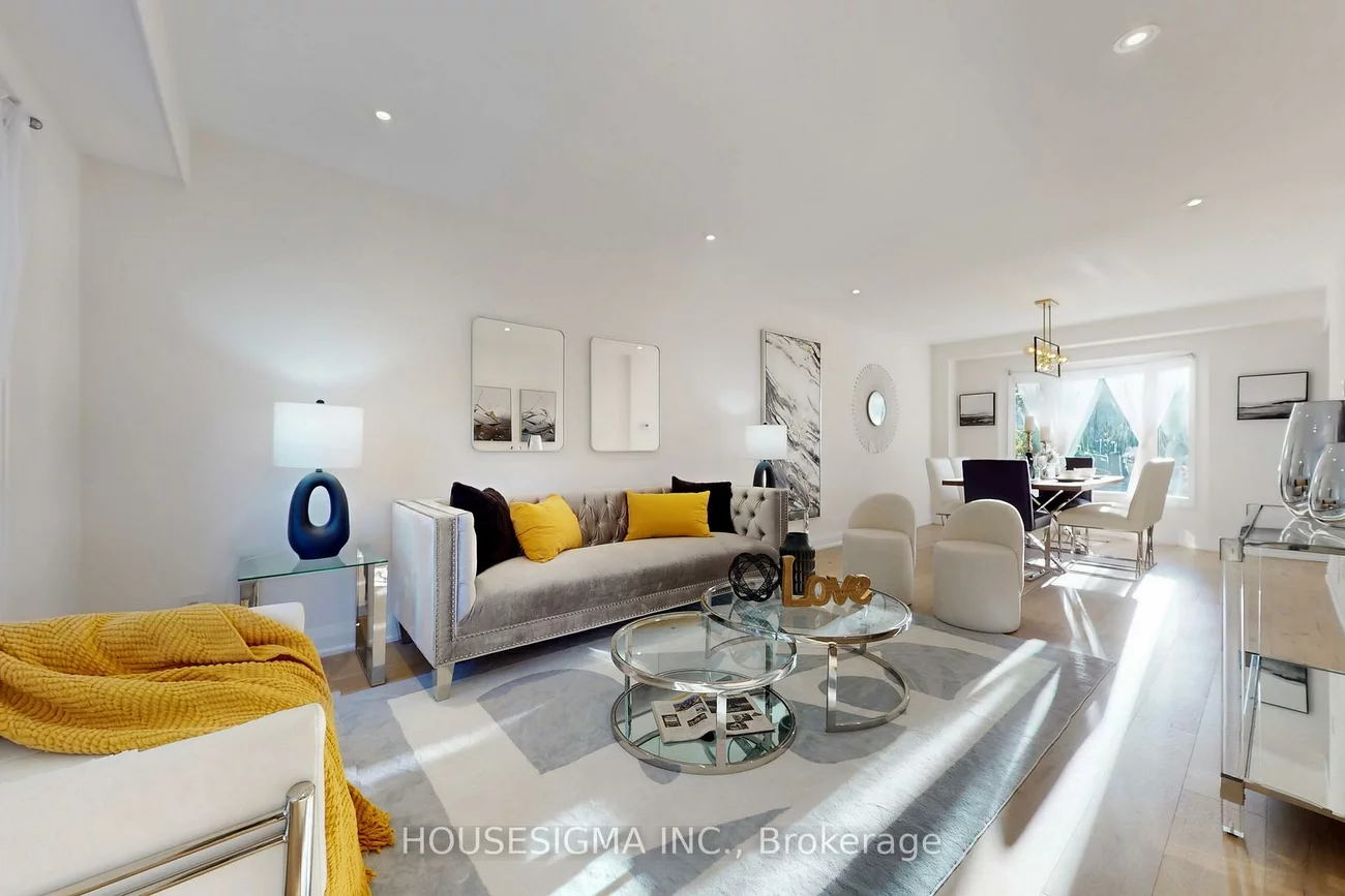 41, Underhill, Aurora Highlands, Aurora