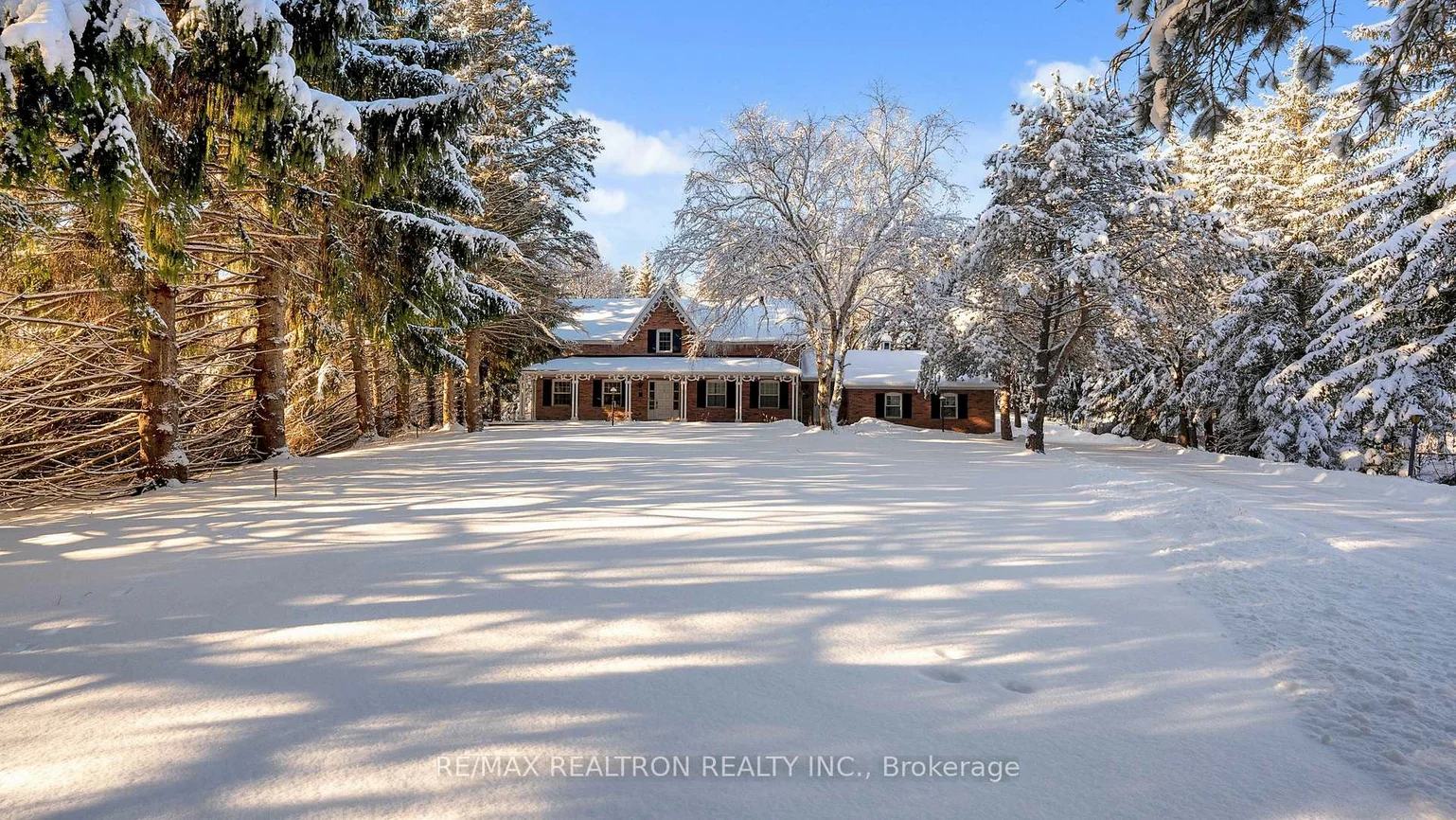 8, Blue Grass, Aurora Estates, Aurora