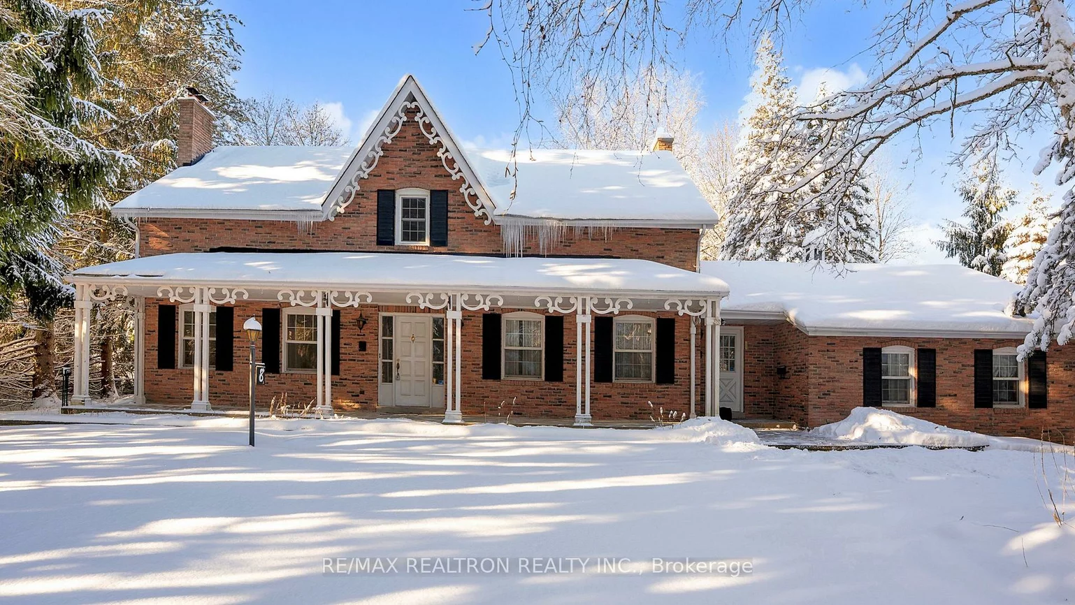 8, Blue Grass, Aurora Estates, Aurora