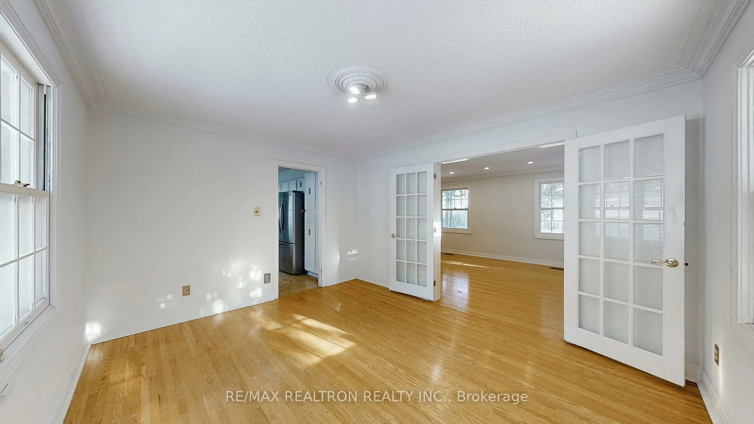 8, Blue Grass, Aurora Estates, Aurora