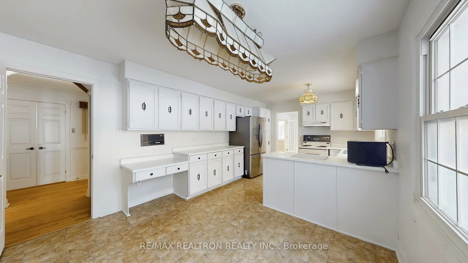 8, Blue Grass, Aurora Estates, Aurora