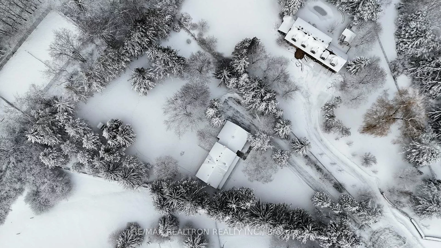 8, Blue Grass, Aurora Estates, Aurora