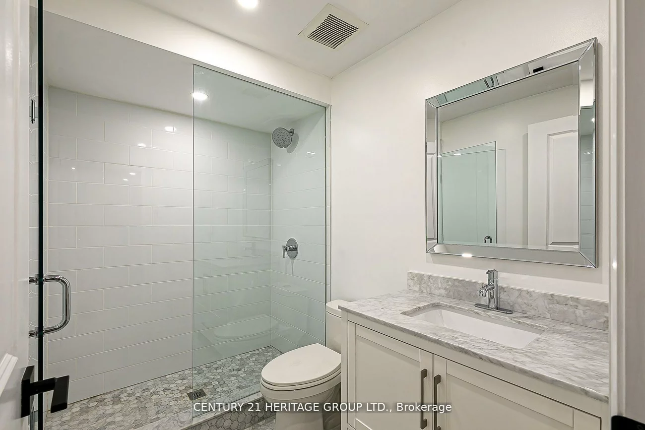 2, Roy Harper, Rural Aurora, Aurora