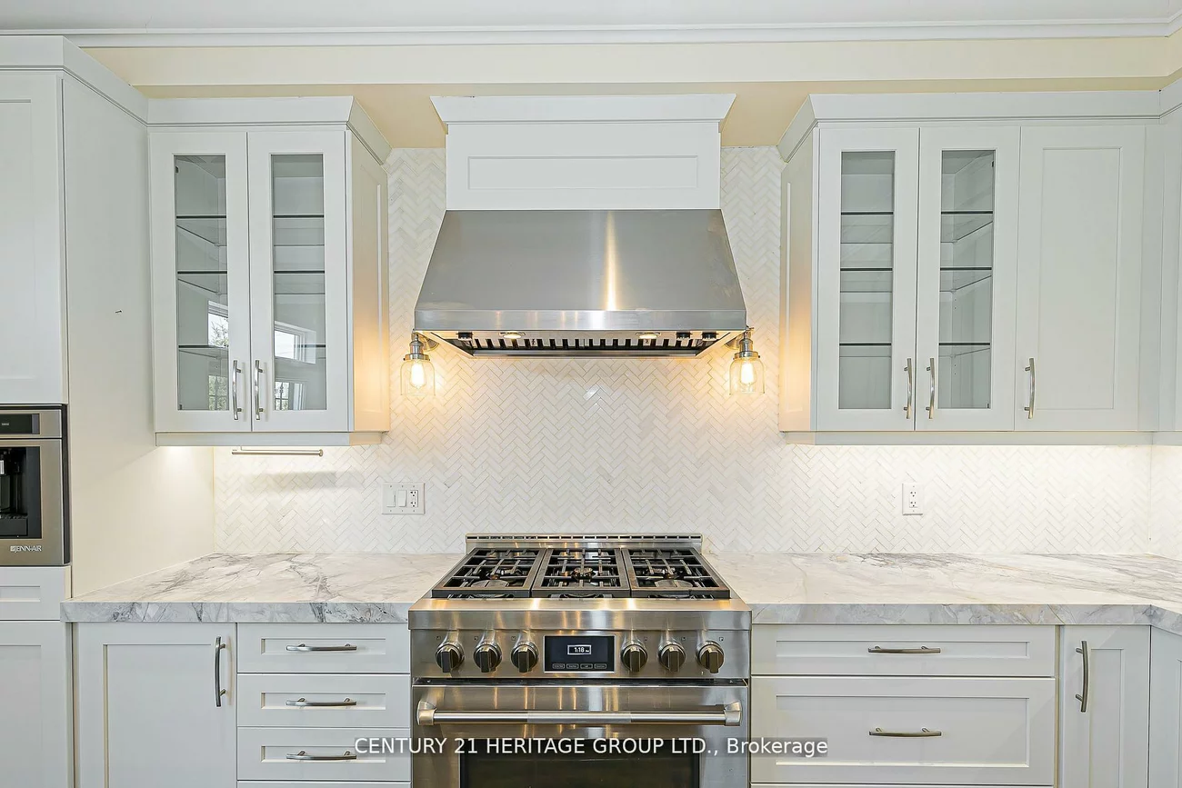 2, Roy Harper, Rural Aurora, Aurora