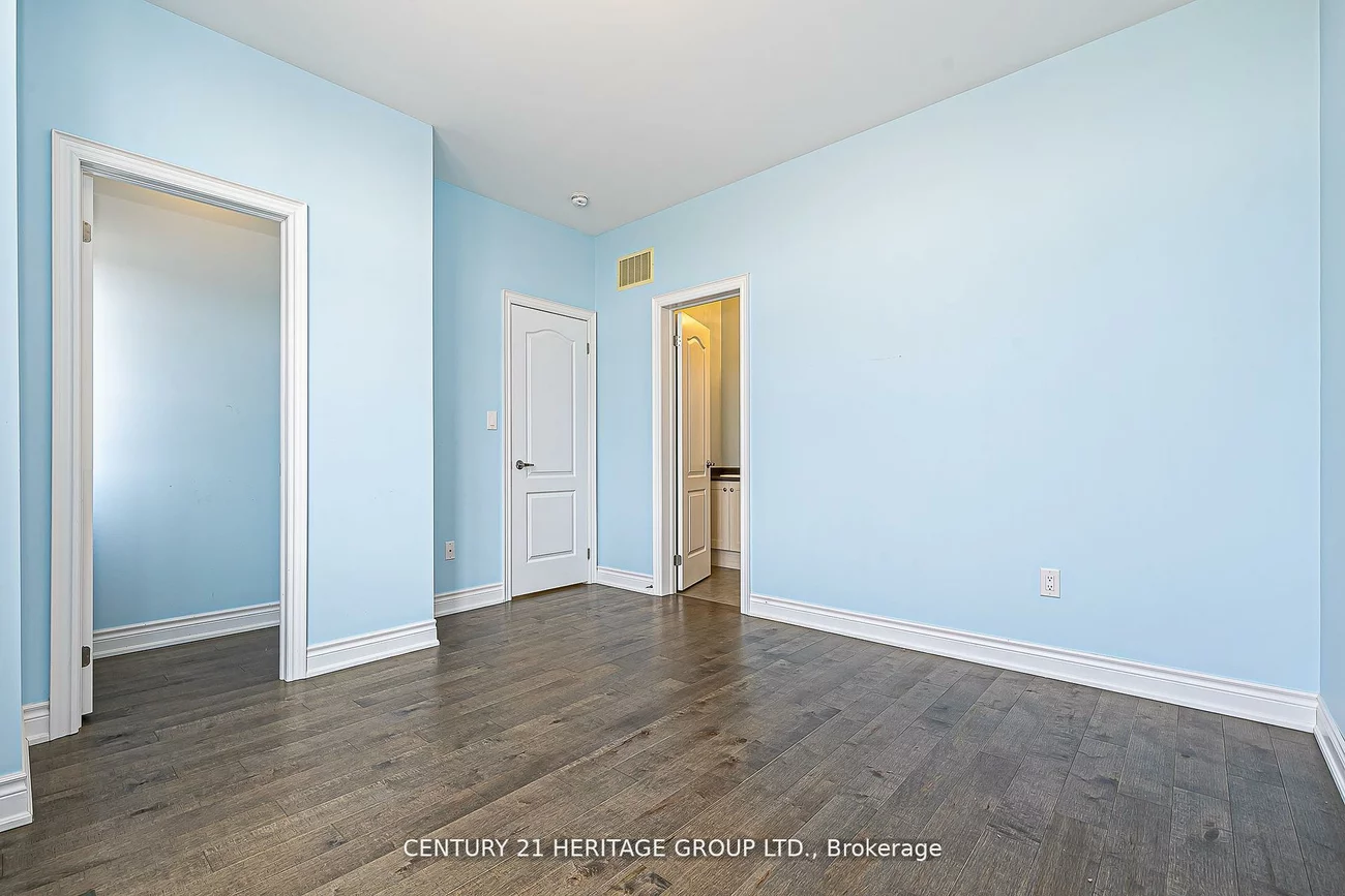 2, Roy Harper, Rural Aurora, Aurora