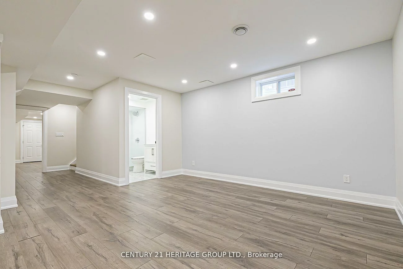 2, Roy Harper, Rural Aurora, Aurora