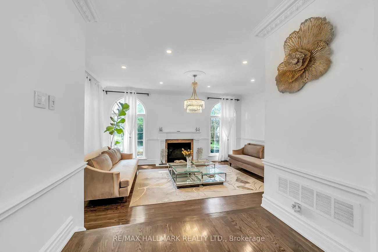 384, Kennedy, Aurora Highlands, Aurora