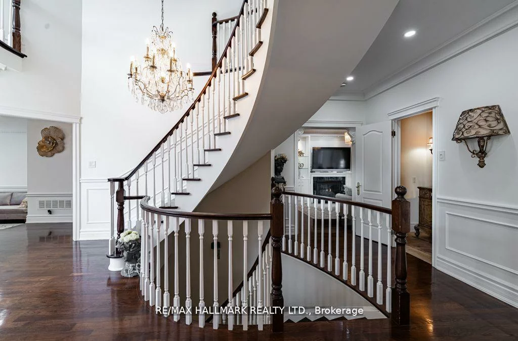 384, Kennedy, Aurora Highlands, Aurora