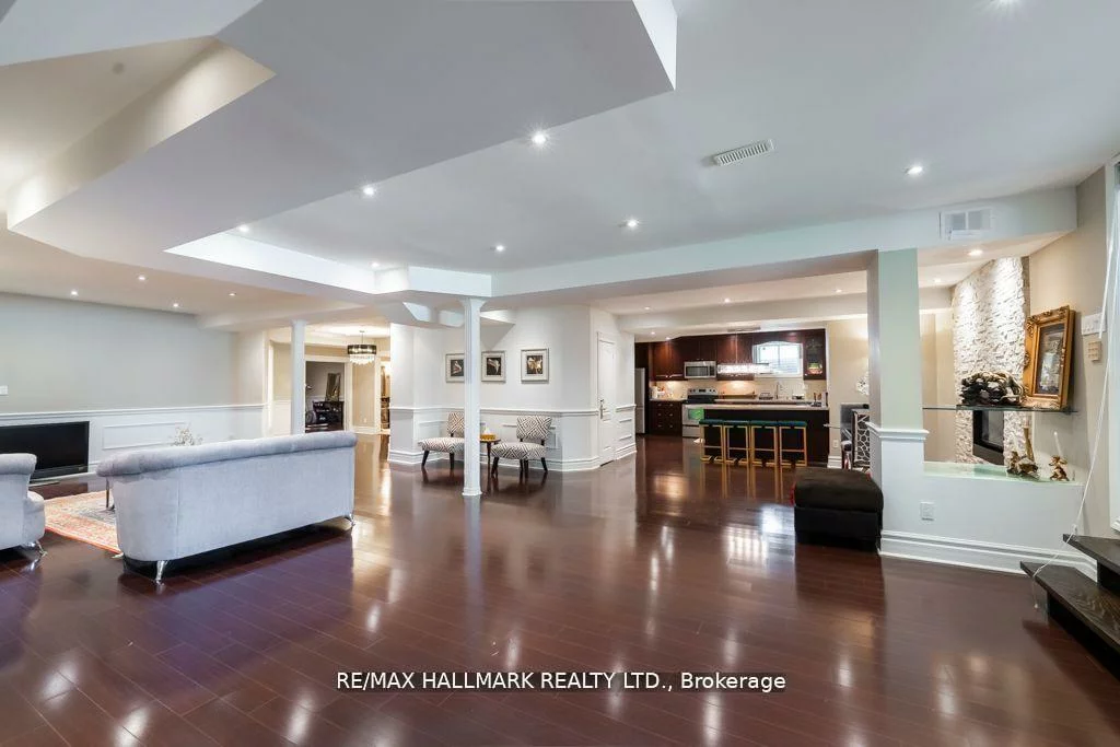 384, Kennedy, Aurora Highlands, Aurora