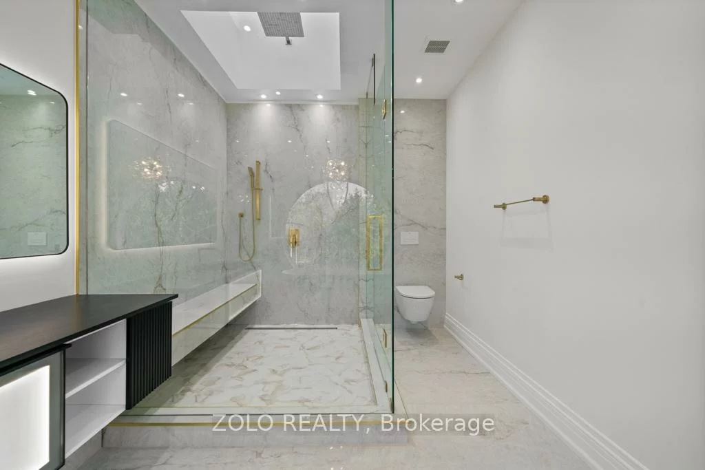 52, Child, Aurora Highlands, Aurora