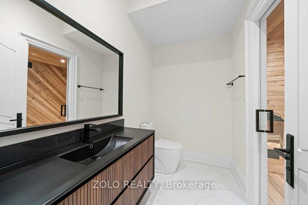 52, Child, Aurora Highlands, Aurora