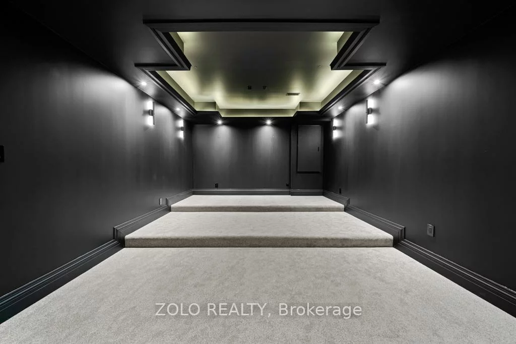 52, Child, Aurora Highlands, Aurora