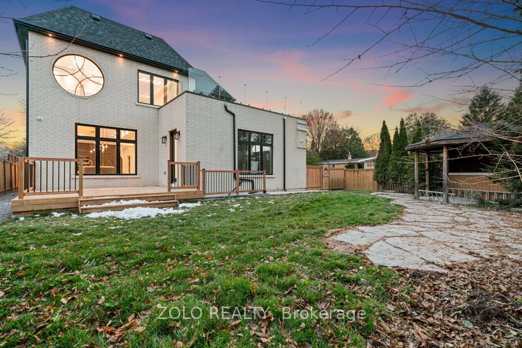 52, Child, Aurora Highlands, Aurora