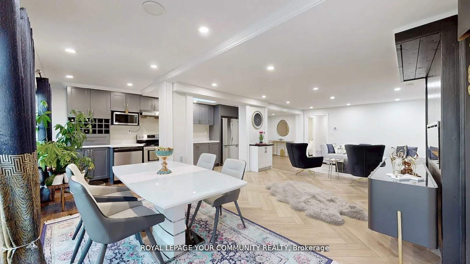 64, Machell, Aurora Village, Aurora