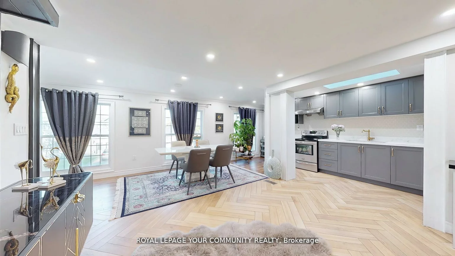 64, Machell, Aurora Village, Aurora