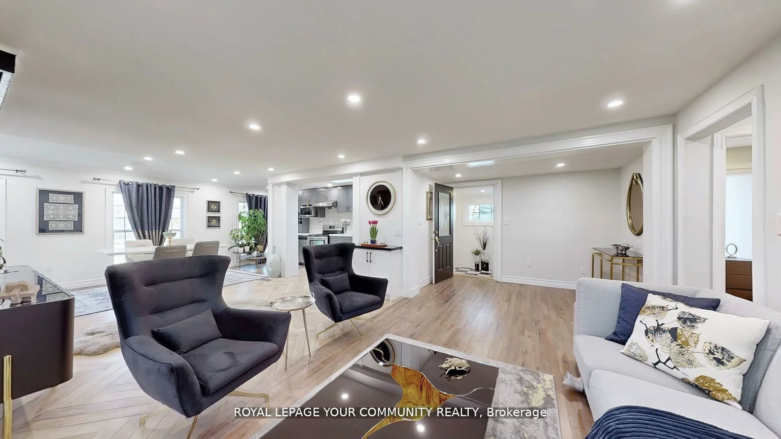 64, Machell, Aurora Village, Aurora