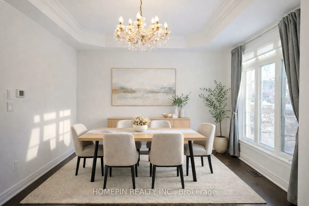 40, Chapman, Aurora Grove, Aurora