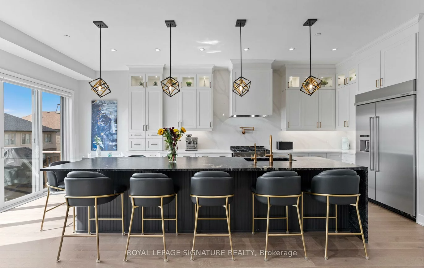 29, Sikura, Rural Aurora, Aurora