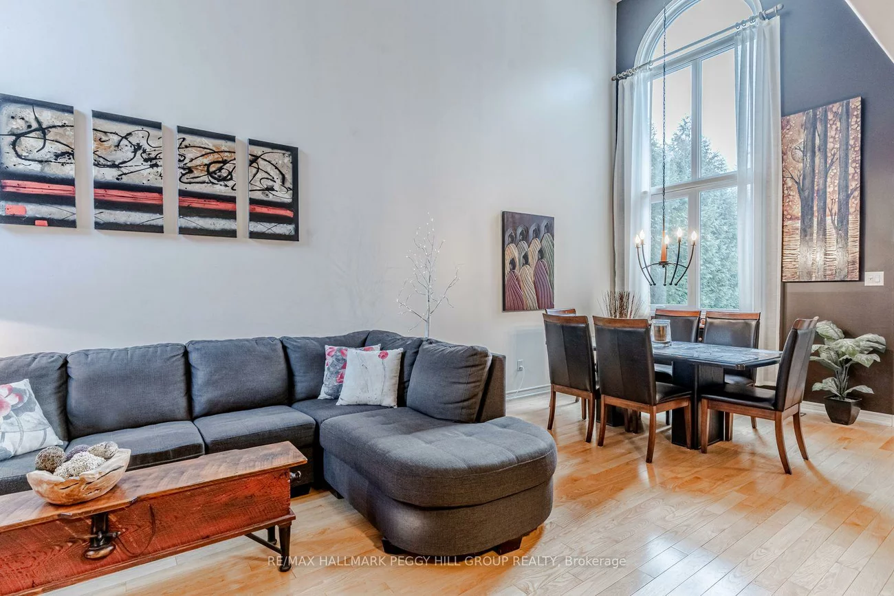 15, Charing, Aurora Highlands, Aurora