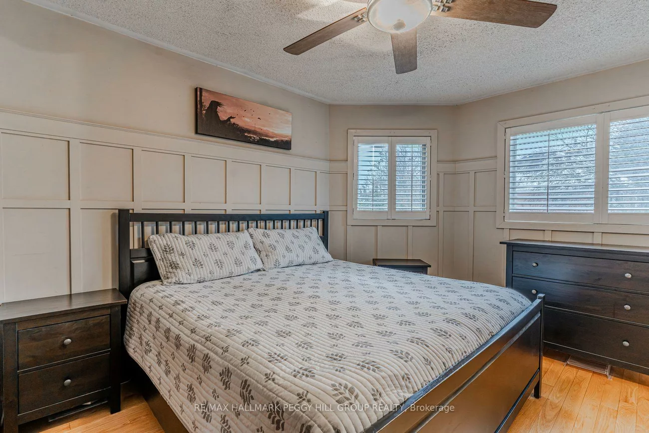 15, Charing, Aurora Highlands, Aurora