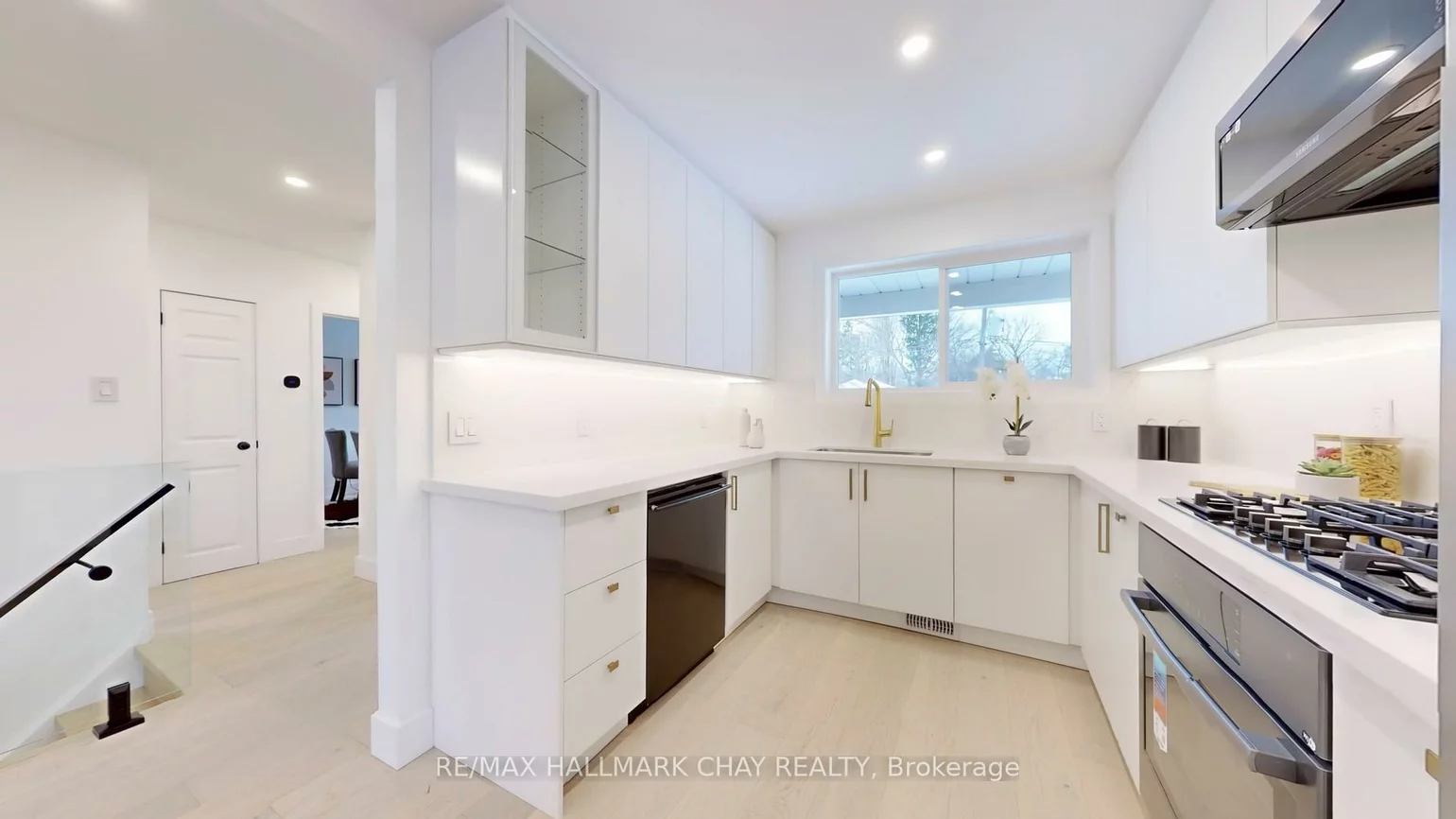 3, Davidson, Aurora Highlands, Aurora